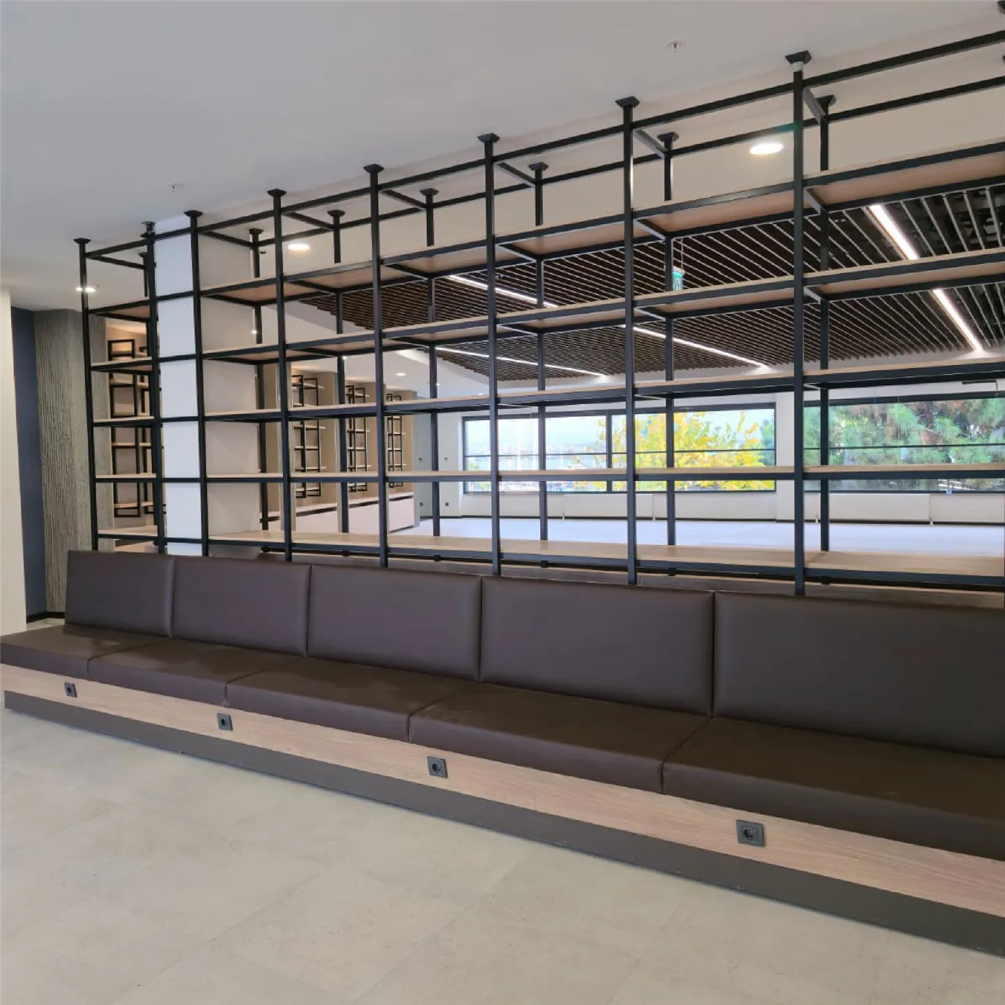 Tuzla Social Facility